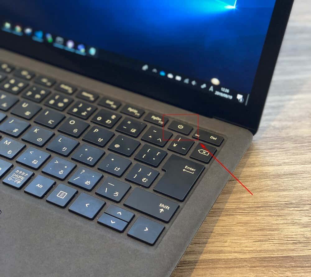 表面ラップトップ2電源ボタン